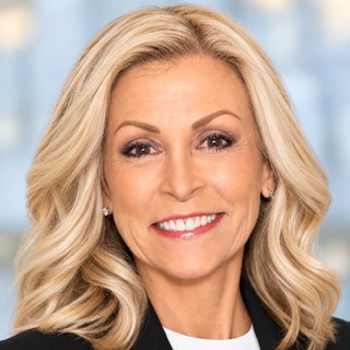 Lauren Albert, licensed account executive